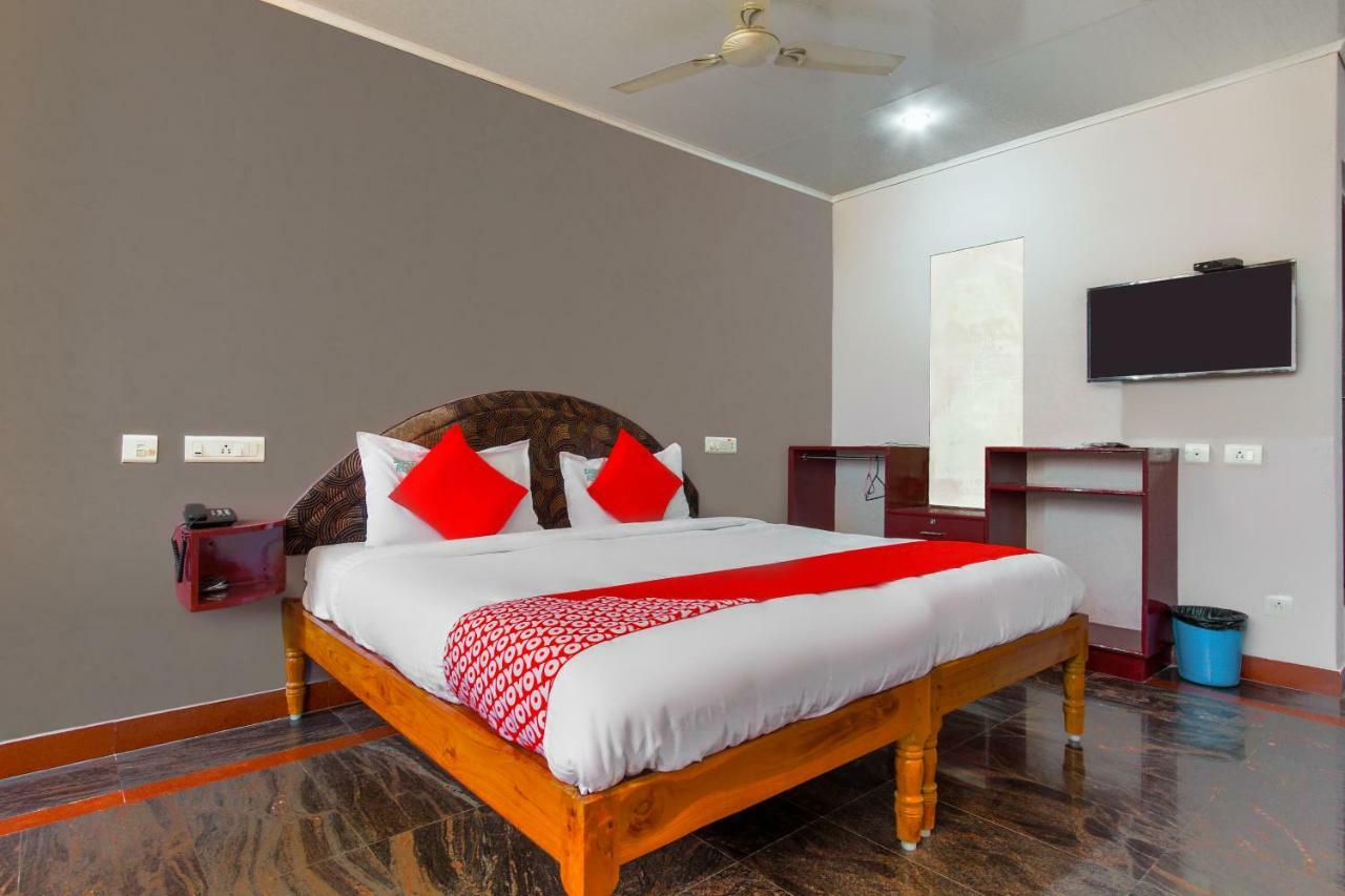 Oyo 45475 Annai Lodge Thanjavur Eksteriør bilde
