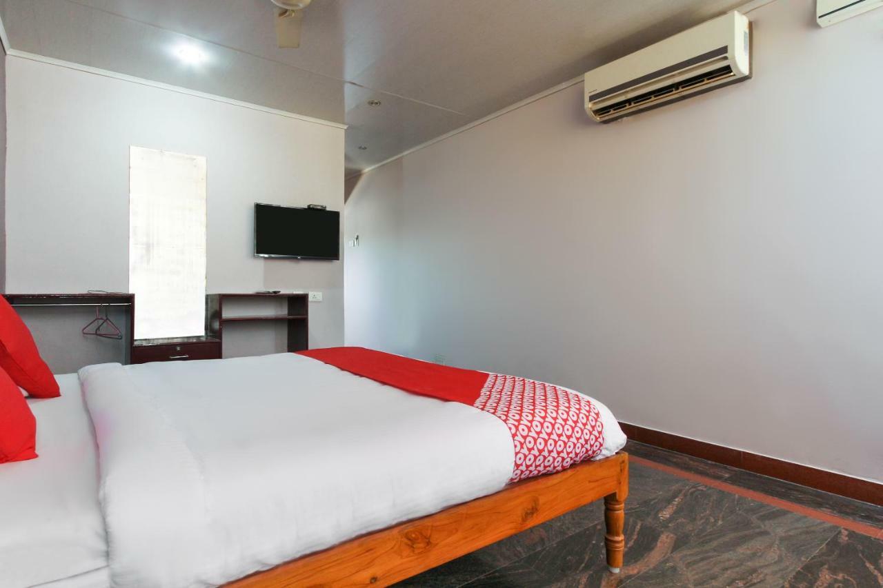 Oyo 45475 Annai Lodge Thanjavur Eksteriør bilde